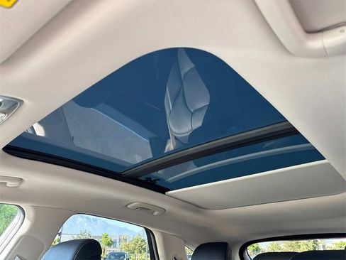 New 2026 Genesis Electrified GV70 image 23