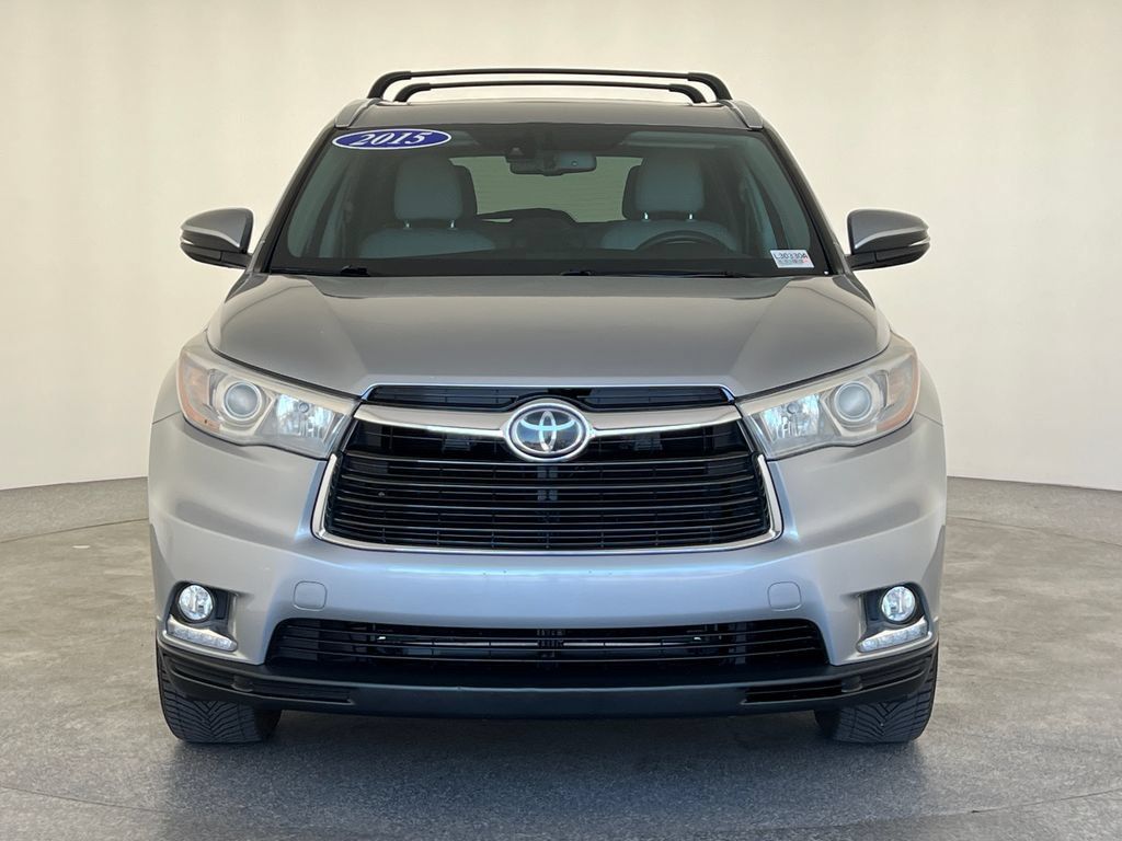 Used 2015 Toyota Highlander Limited w/ Driver Technology Package AWD/4WD image 11