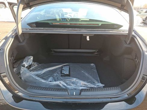 Used 2026 Mercedes-Benz E 350 4MATIC Sedan image 26