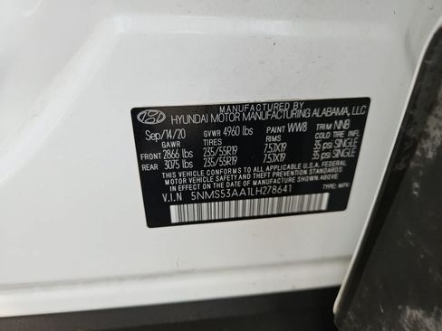 Used 2020 Hyundai Santa Fe Limited FWD image 32