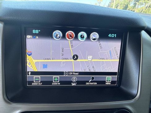 Used 2018 GMC Yukon Denali RWD image 25