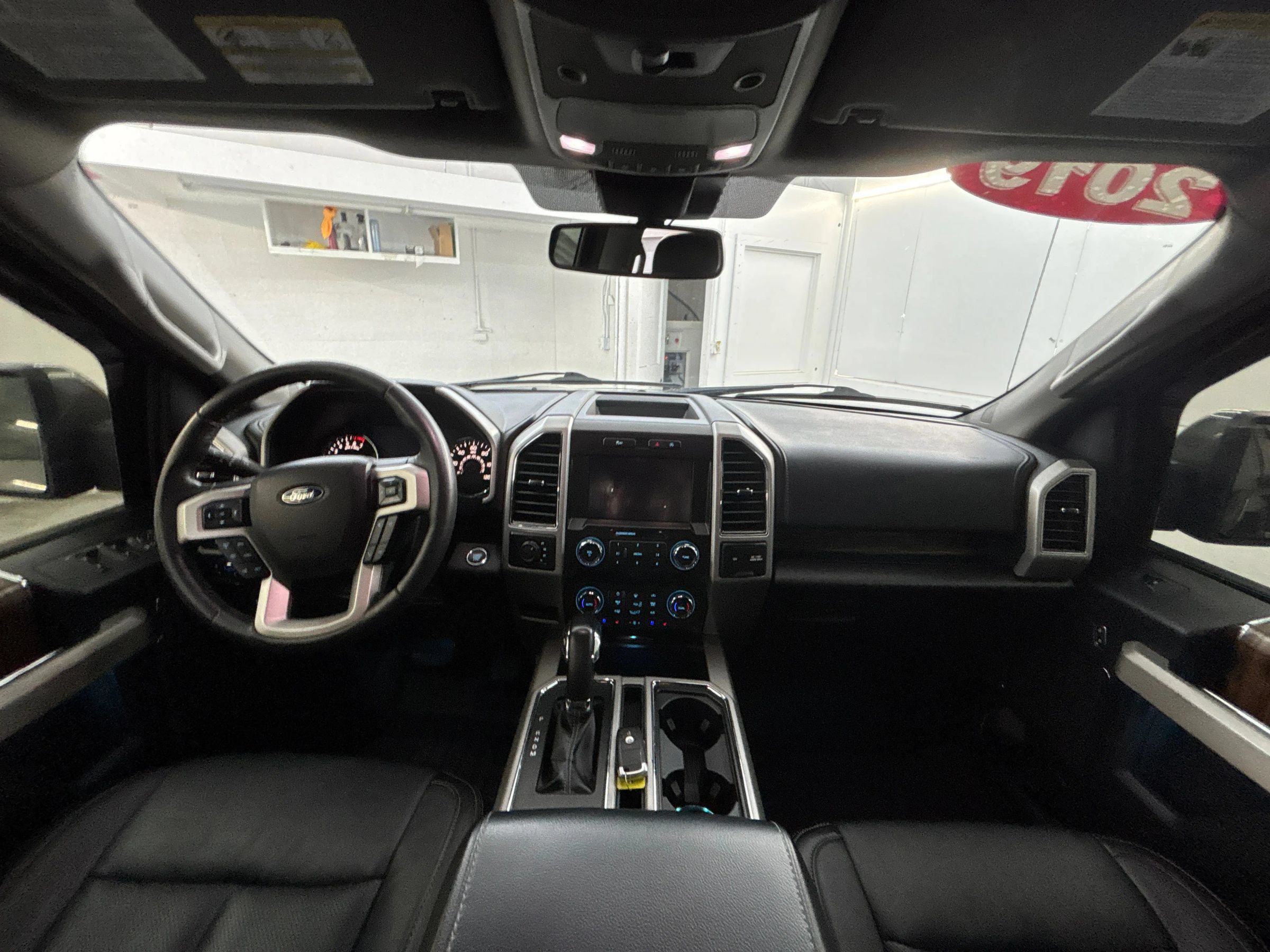 Used 2019 Ford F150 Lariat AWD/4WD image 17