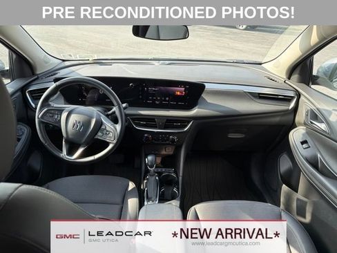 Used 2024 Buick Encore GX Preferred w/ Comfort Package AWD/4WD image 15