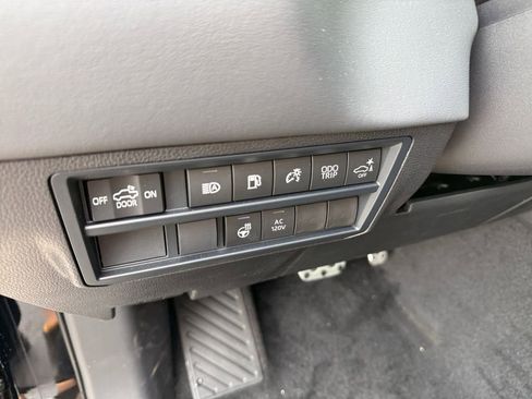 New 2026 Toyota Tundra Limited AWD/4WD image 35