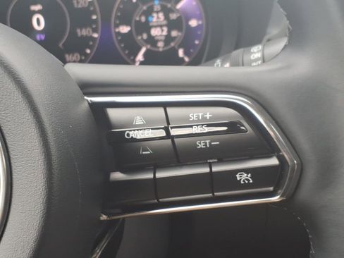 Used 2024 MAZDA CX-90 Plug-In Hybrid w/ Preferred AWD/4WD image 17