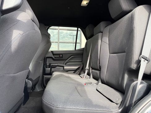 Used 2025 Toyota 4Runner SR5 image 13