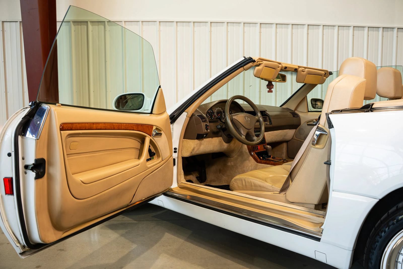 Used 1999 Mercedes-Benz SL 500 image 35