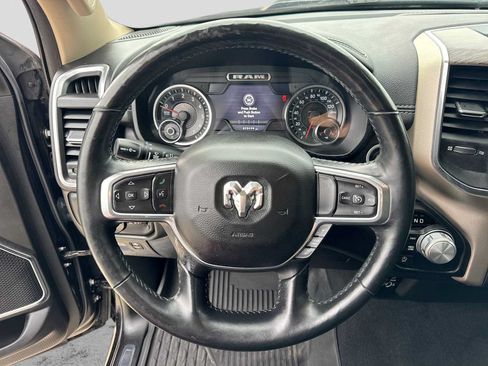Used 2019 RAM 1500 Laramie AWD/4WD image 21