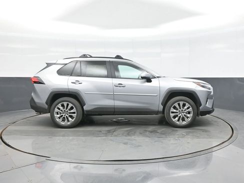 New 2025 Toyota RAV4 XLE Premium image 8
