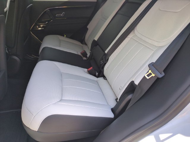 New 2026 Land Rover Range Rover Sport Dynamic SE AWD/4WD image 15