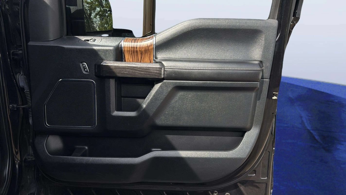 Used 2019 Ford F150 Lariat AWD/4WD image 19