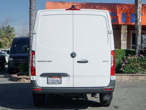 Used 2022 Mercedes-Benz Sprinter 1500 image 7