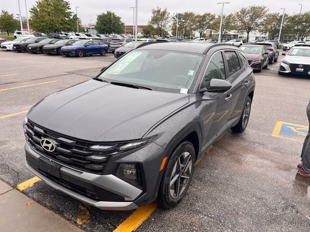 Used 2026 Hyundai Tucson SEL Plus AWD/4WD image 3