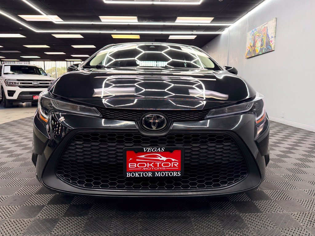 Used 2021 Toyota Corolla LE w/ Carpet Mat Package (TMS) FWD image 3