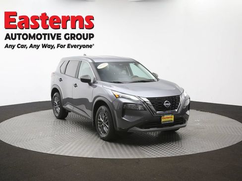 Used 2023 Nissan Rogue S AWD/4WD image 50