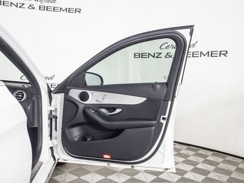 Used 2021 Mercedes-Benz C 300 Sedan image 19