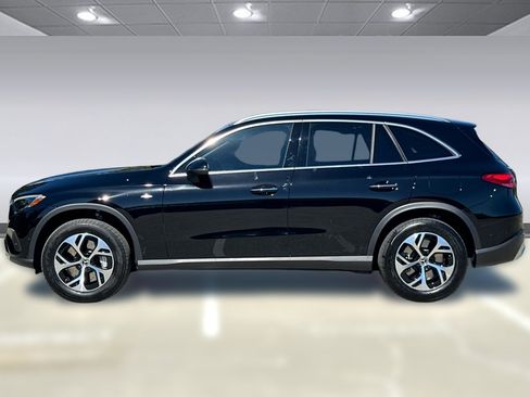 Certified 2025 Mercedes-Benz GLC 350e 4MATIC image 2