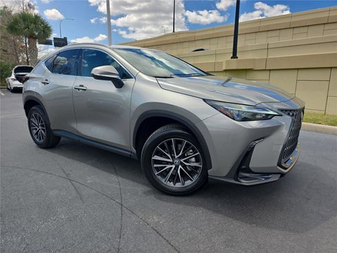 Used 2024 Lexus NX 250 w/ Towing Package (2000 Lbs) image 26