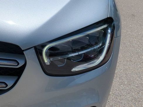 Used 2020 Mercedes-Benz GLC 300 4MATIC image 9