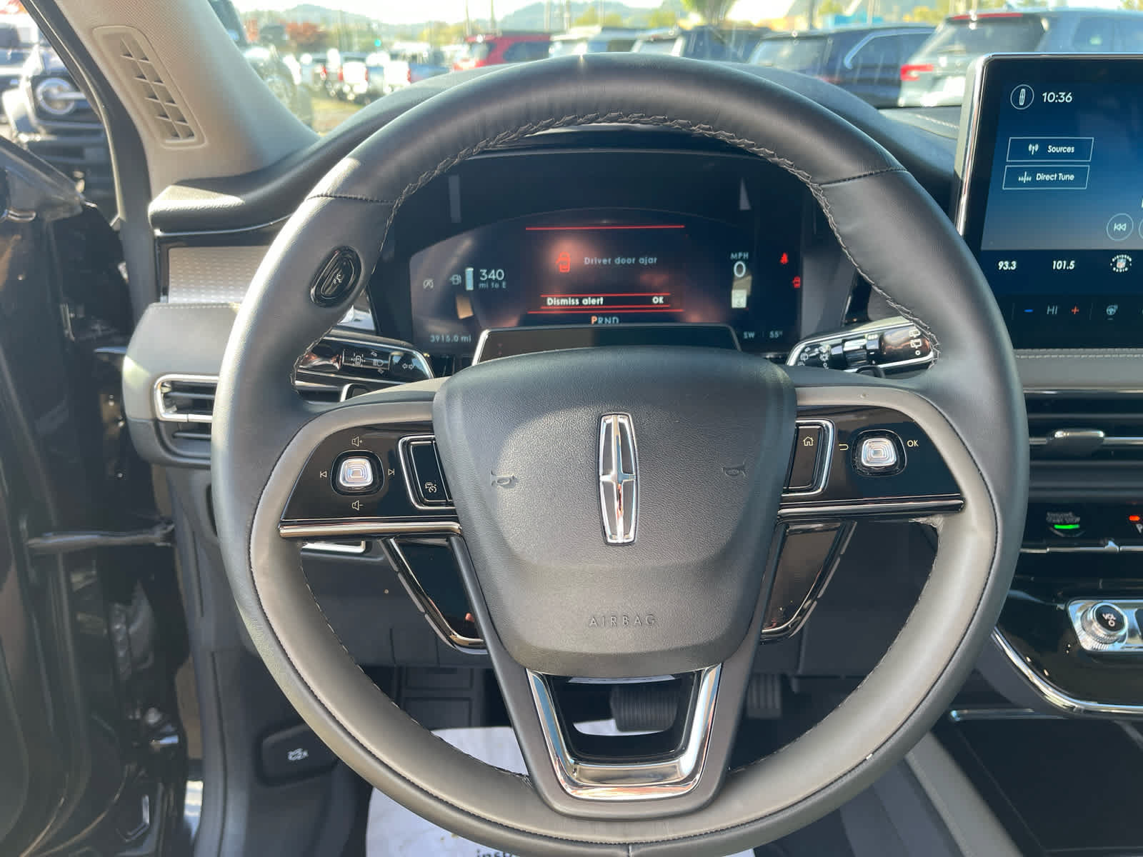 Used 2025 Lincoln Corsair Reserve w/ Equipment Group 202A AWD/4WD image 19