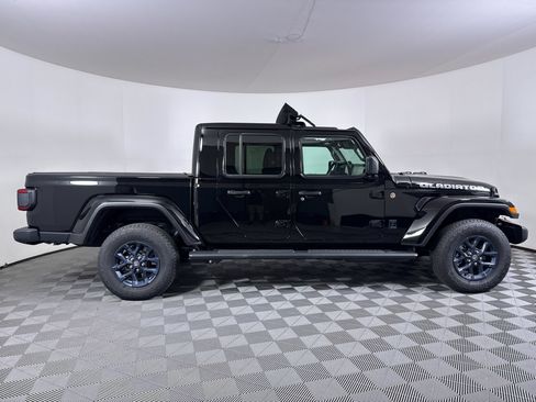New 2026 Jeep Gladiator Mojave AWD/4WD image 16