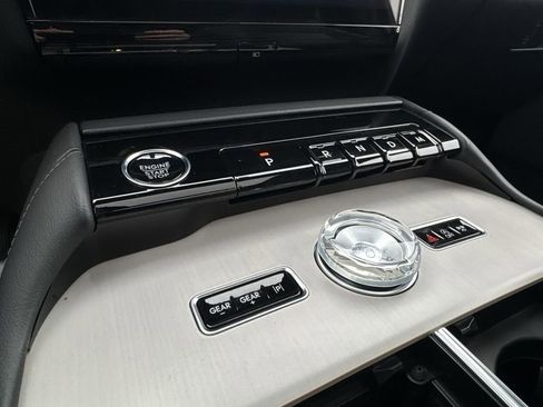 New 2026 Lincoln Navigator L Reserve w/ Jet Appearance Package AWD/4WD image 20