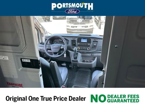New 2025 Ford Transit 150 148 Medium Roof AWD w/ HVAC Trade Package image 17