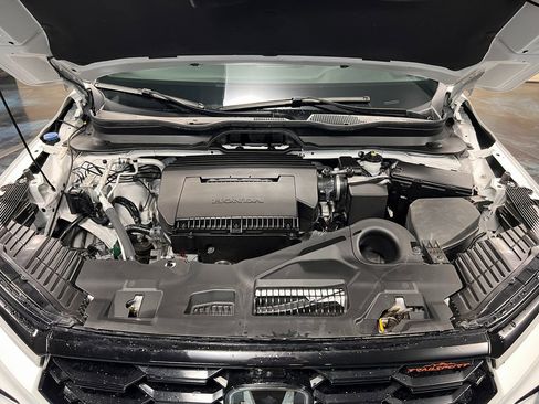 Used 2023 Honda Pilot TrailSport image 21