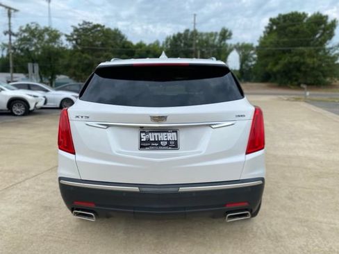 Used 2019 Cadillac XT5 FWD image 4