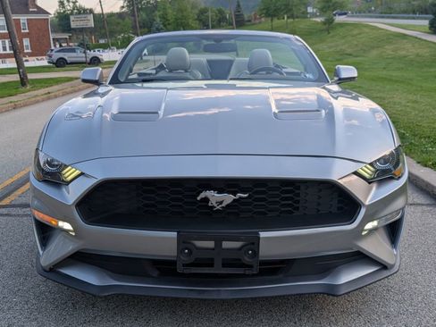 Used 2020 Ford Mustang Premium RWD image 21