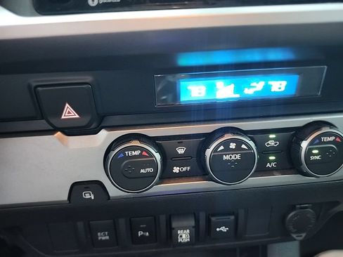 Used 2023 Toyota Tacoma SR5 RWD image 4