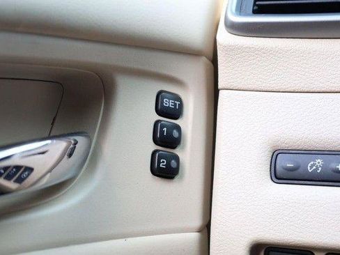 Used 2020 Nissan Murano SL w/ Moonroof Package FWD image 22