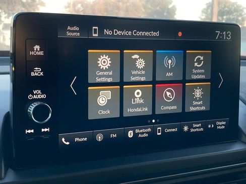 Used 2024 Honda Pilot TrailSport image 22