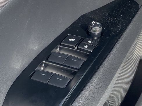 Certified 2025 Toyota Camry LE image 29