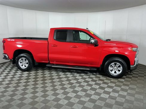 Used 2019 Chevrolet Silverado 1500 LT w/ All-Star Edition AWD/4WD image 17