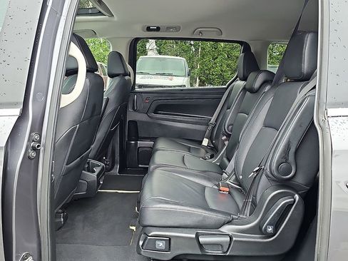 Used 2025 Honda Odyssey EX-L image 11