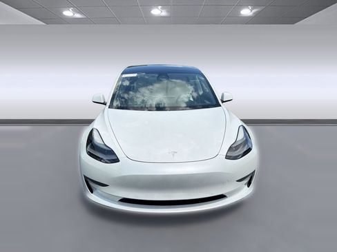 Used 2021 Tesla Model 3 Standard Range Plus RWD image 6