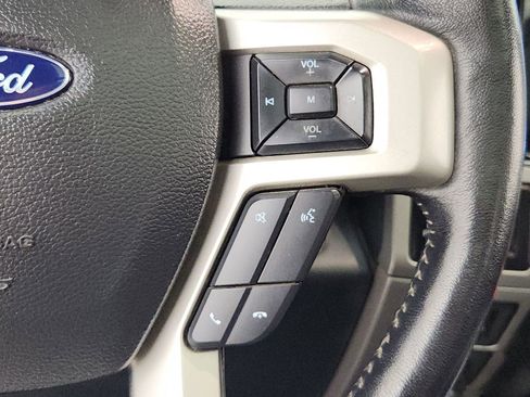 Used 2022 Ford F250 Lariat w/ Tremor Off-Road Package image 39