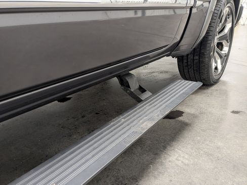 Used 2019 RAM 1500 Limited image 13