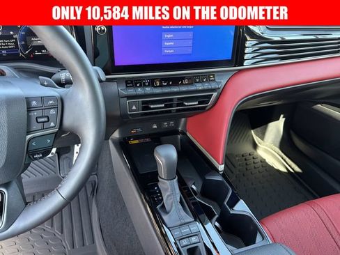 Used 2025 Toyota Camry XSE FWD image 13