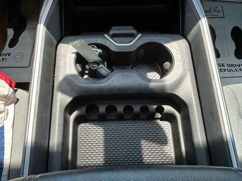 Used 2020 RAM 1500 Big Horn AWD/4WD image 28