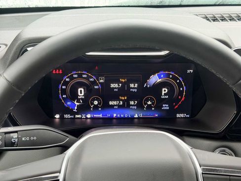 Used 2024 Chevrolet Colorado LT w/ LT Convenience Package II image 30