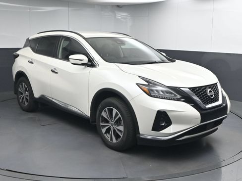 Certified 2024 Nissan Murano SV FWD image 1