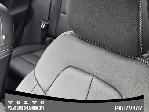 Used 2026 Volvo XC40 B5 Plus w/ Protection Package Premier AWD/4WD image 14