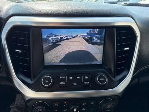 Used 2018 GMC Acadia SLT image 32