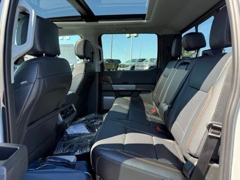 New 2025 Ford F350 Lariat w/ Lariat Ultimate Package AWD/4WD image 38
