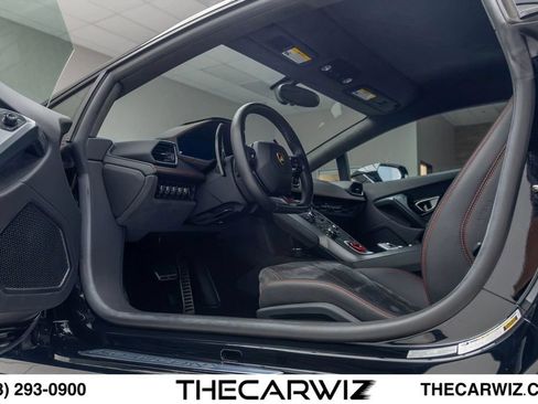 Used 2016 Lamborghini Huracan LP 580-2 RWD image 38