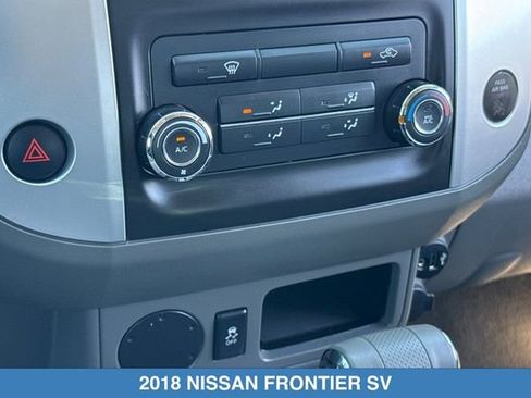 Used 2018 Nissan Frontier SV RWD image 21