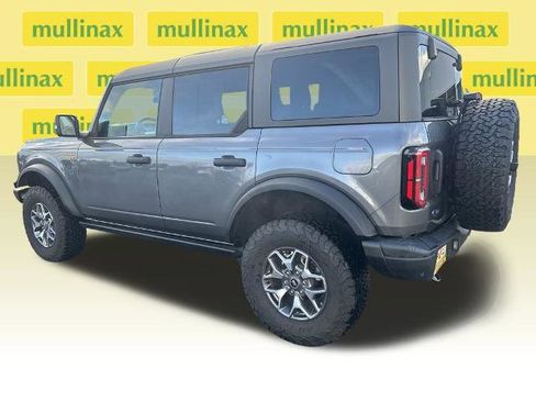 Certified 2024 Ford Bronco Badlands image 11