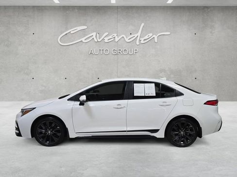 Used 2024 Toyota Corolla SE image 13